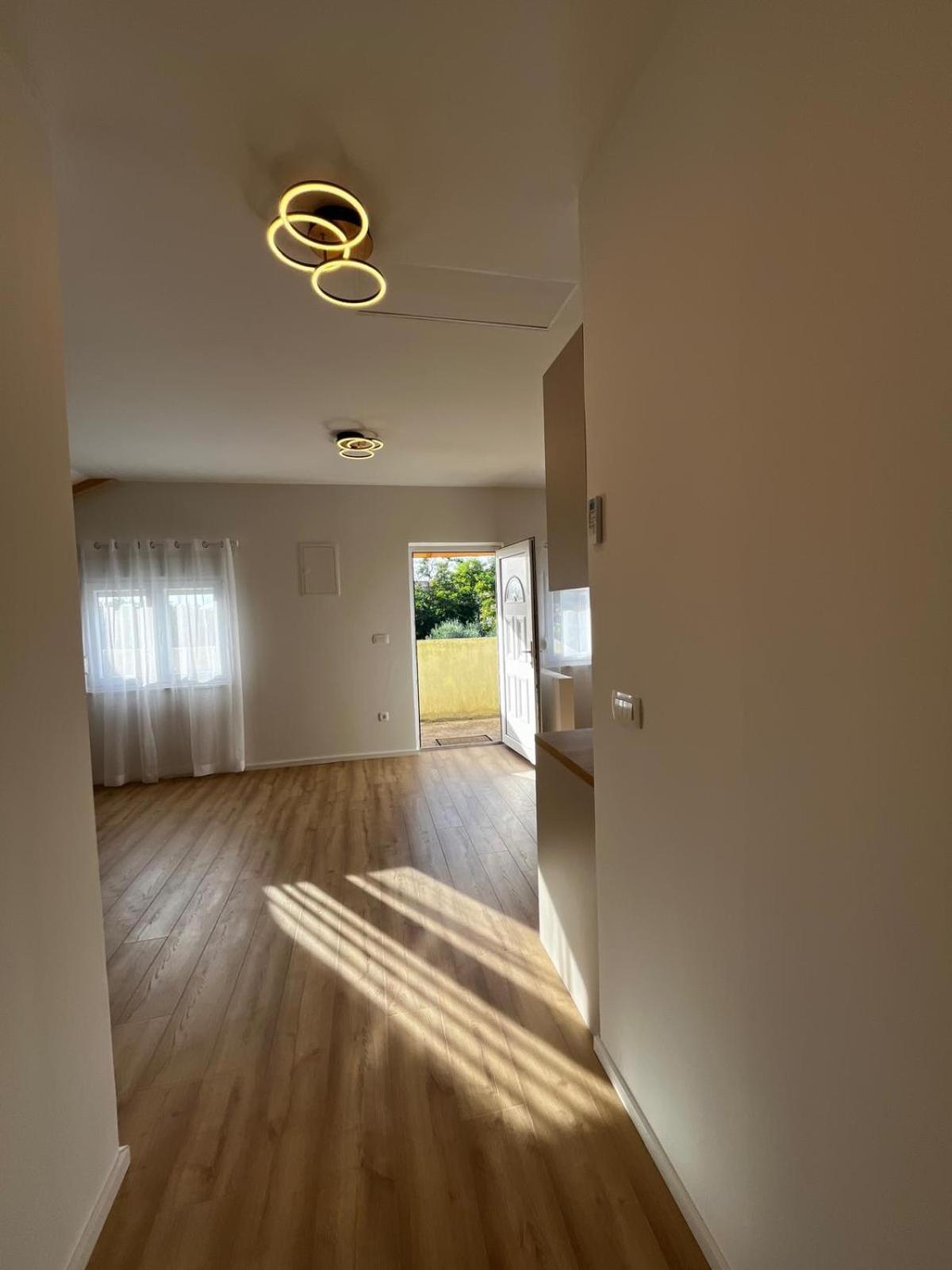 Korenat Apartmán Turanj